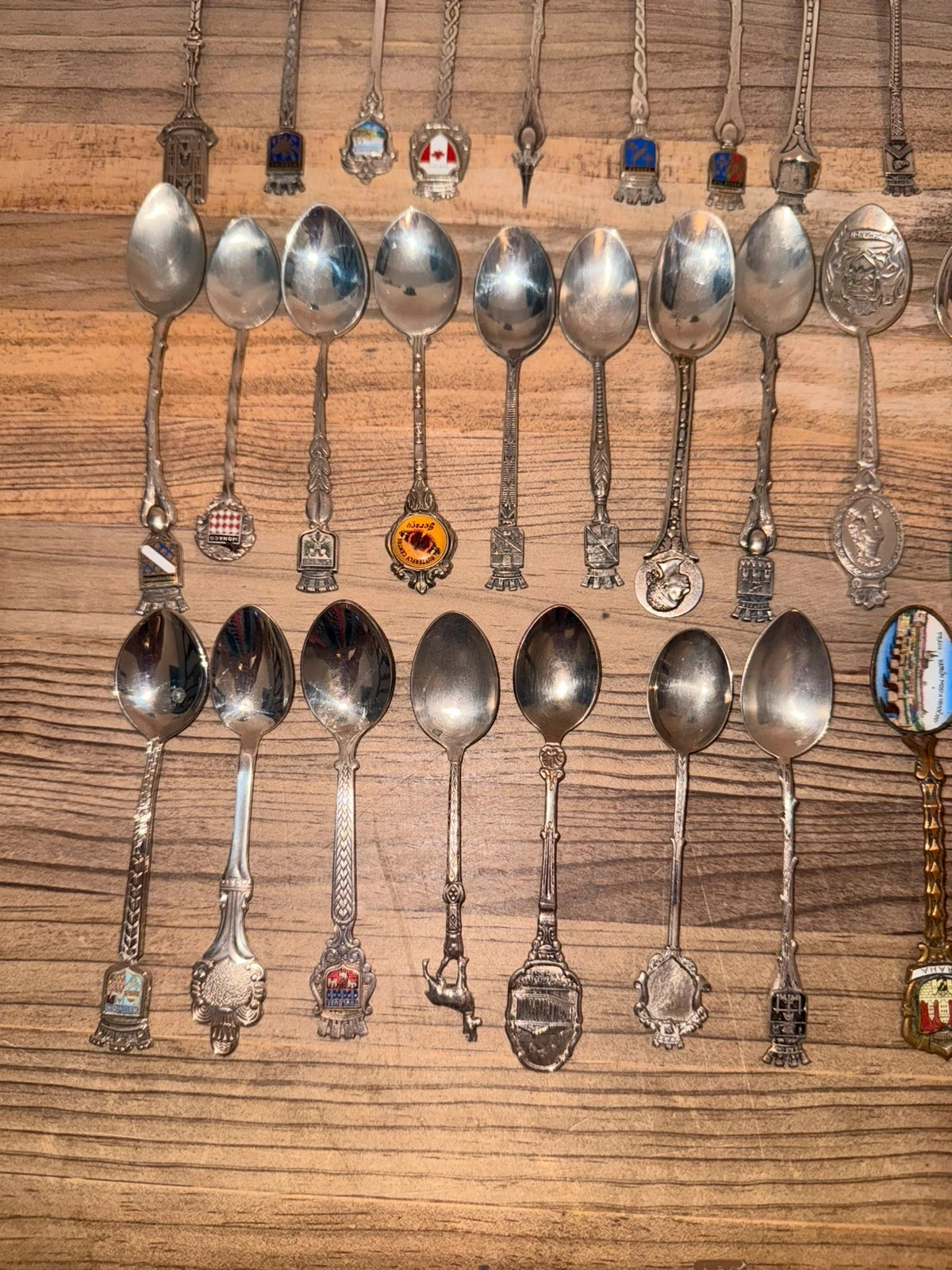 Lots of 36 small collectible spoons from around the world – photo 3